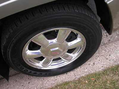 2003 GMC Envoy XL, $7999. Photo 9