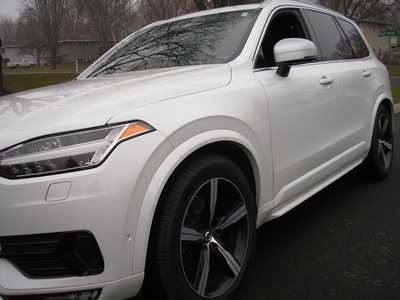 2016 Volvo XC90, $12500. Photo 1