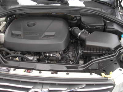 2017 Volvo XC60, $15999. Photo 10