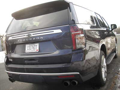 2023 Chevrolet Suburban, $44999. Photo 7