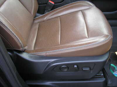 2023 Chevrolet Suburban, $44999. Photo 12