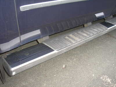 2017 Chevrolet Suburban, $13900. Photo 12