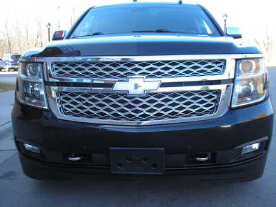 2019 Chevrolet Suburban, $16999. Photo 1