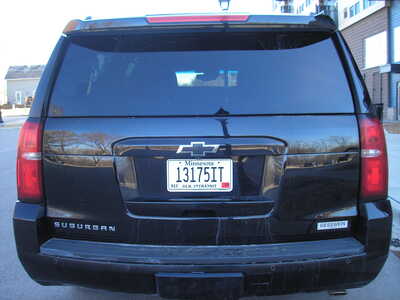 2019 Chevrolet Suburban, $16999. Photo 5