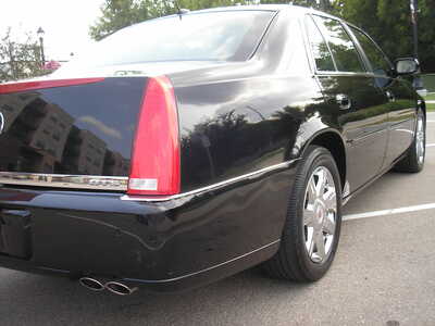 2007 Cadillac DTS, $9500. Photo 7