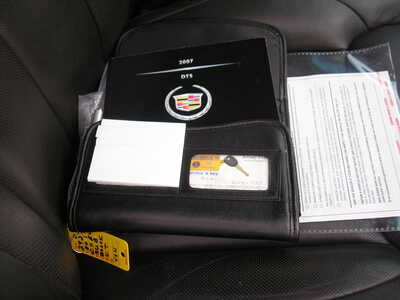 2007 Cadillac DTS, $9500. Photo 9
