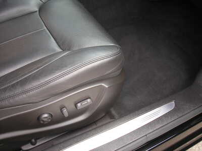 2007 Cadillac DTS, $9500. Photo 10