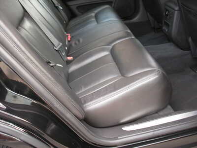 2007 Cadillac DTS, $9500. Photo 11