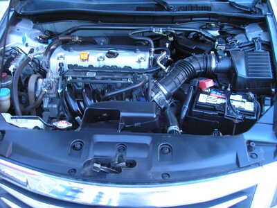2012 Honda Accord, $5500. Photo 11
