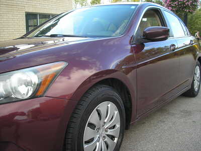 2010 Honda Accord, $3999. Photo 1