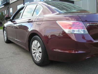 2010 Honda Accord, $3999. Photo 6