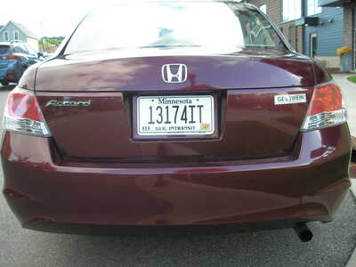 2010 Honda Accord, $3999. Photo 8