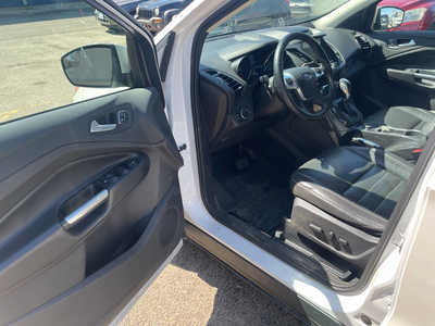 2016 Ford Escape, $8999. Photo 8