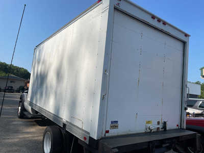 2015 Ford F450-8000, $27999. Photo 11