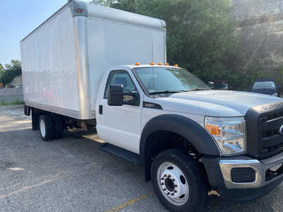 2015 Ford F450-8000, $27999. Photo 5