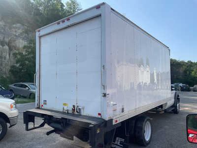2015 Ford F450-8000, $27999. Photo 6