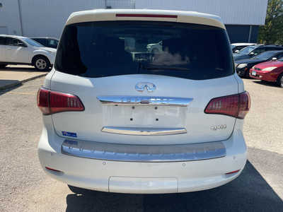 2015 Infiniti QX80, $10999. Photo 6