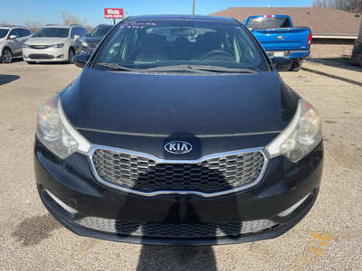 2015 Kia Forte, $2999. Photo 3