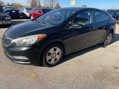 2015 Kia Forte, $2999. Photo 4