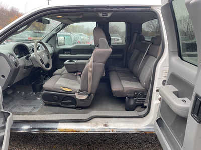 2005 Ford F150 Ext Cab, $2999. Photo 10