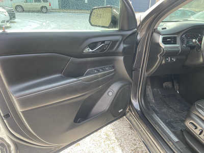 2017 GMC Acadia, $5999. Photo 9