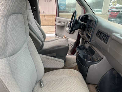 1999 Chevrolet Van,Passenger, $1999. Photo 11