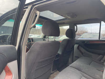 2004 Toyota 4Runner, $2499. Photo 12