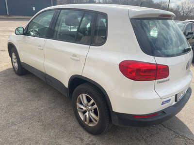 2012 Volkswagen Tiguan, $3999. Photo 5