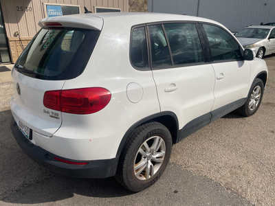 2012 Volkswagen Tiguan, $3999. Photo 7