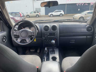 2003 Jeep Liberty, $2499. Photo 12