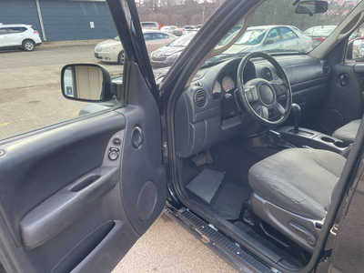 2003 Jeep Liberty, $2499. Photo 8