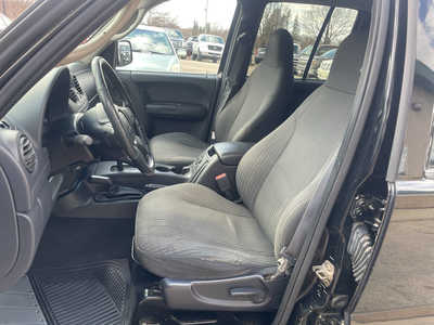 2003 Jeep Liberty, $2499. Photo 9