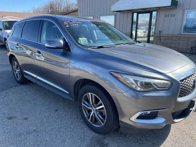 2016 Infiniti QX60, $7999. Photo 3