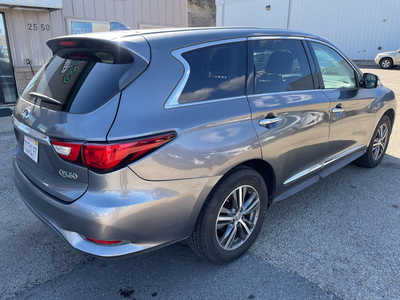 2016 Infiniti QX60, $7999. Photo 9