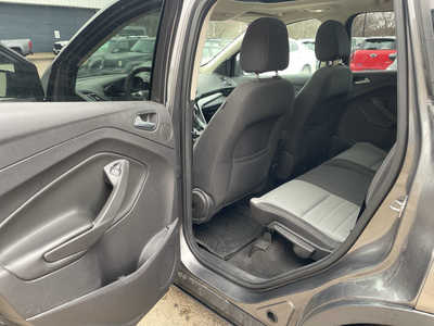 2013 Ford Escape, $5999. Photo 10