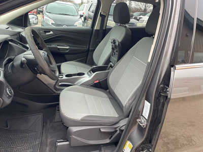 2013 Ford Escape, $5999. Photo 9