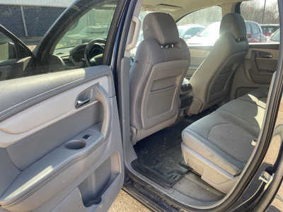 2017 Chevrolet Traverse, $7999. Photo 10