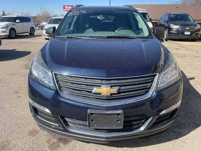 2017 Chevrolet Traverse, $7999. Photo 3