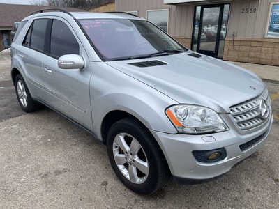 2006 Mercedes-Benz M-Class, $3999. Photo 2