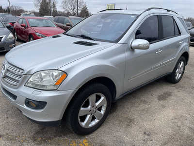 2006 Mercedes-Benz M-Class, $3999. Photo 4