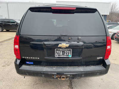 2007 Chevrolet Suburban, $2999. Photo 6