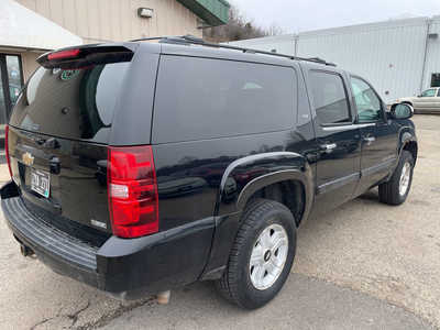 2007 Chevrolet Suburban, $2999. Photo 7