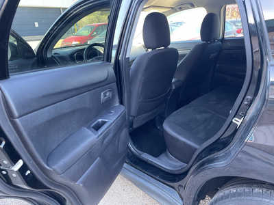 2015 Mitsubishi Outlander, $5999. Photo 11