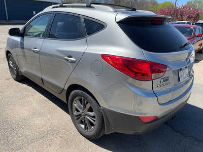 2015 Hyundai Tucson, $4999. Photo 5