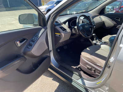 2015 Hyundai Tucson, $4999. Photo 8