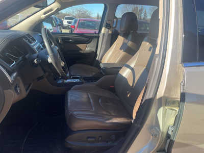 2015 GMC Acadia, $2999. Photo 9