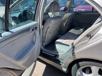 2005 Mercedes-Benz C-Class, $999. Photo 10