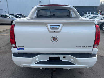 2010 Cadillac Escalade EXT, $7999. Photo 6