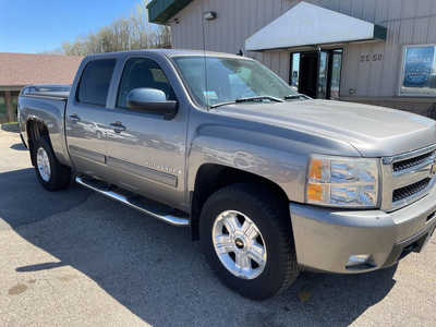 2009 Chevrolet 1500 Crew Cab, $8999. Photo 2