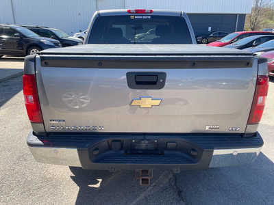 2009 Chevrolet 1500 Crew Cab, $8999. Photo 6
